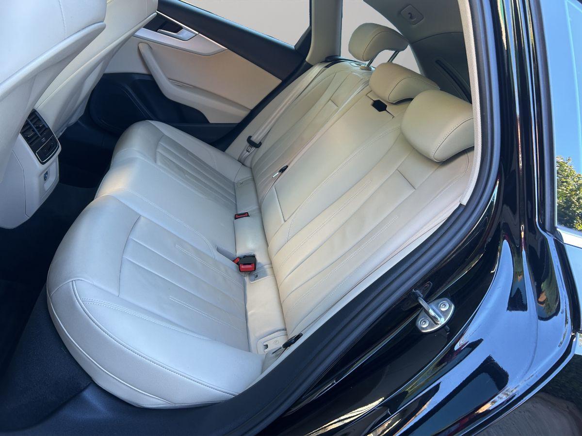 AUDI - A4 Avant - 30 TDI/136CV S tronic S LINE