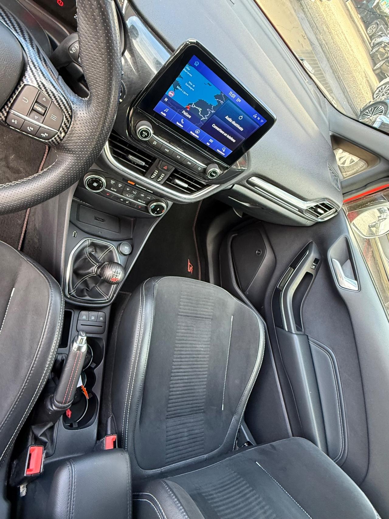 Fiesta ST 1.6 ( ( 200 CV )) -unipro-rate-garanzia