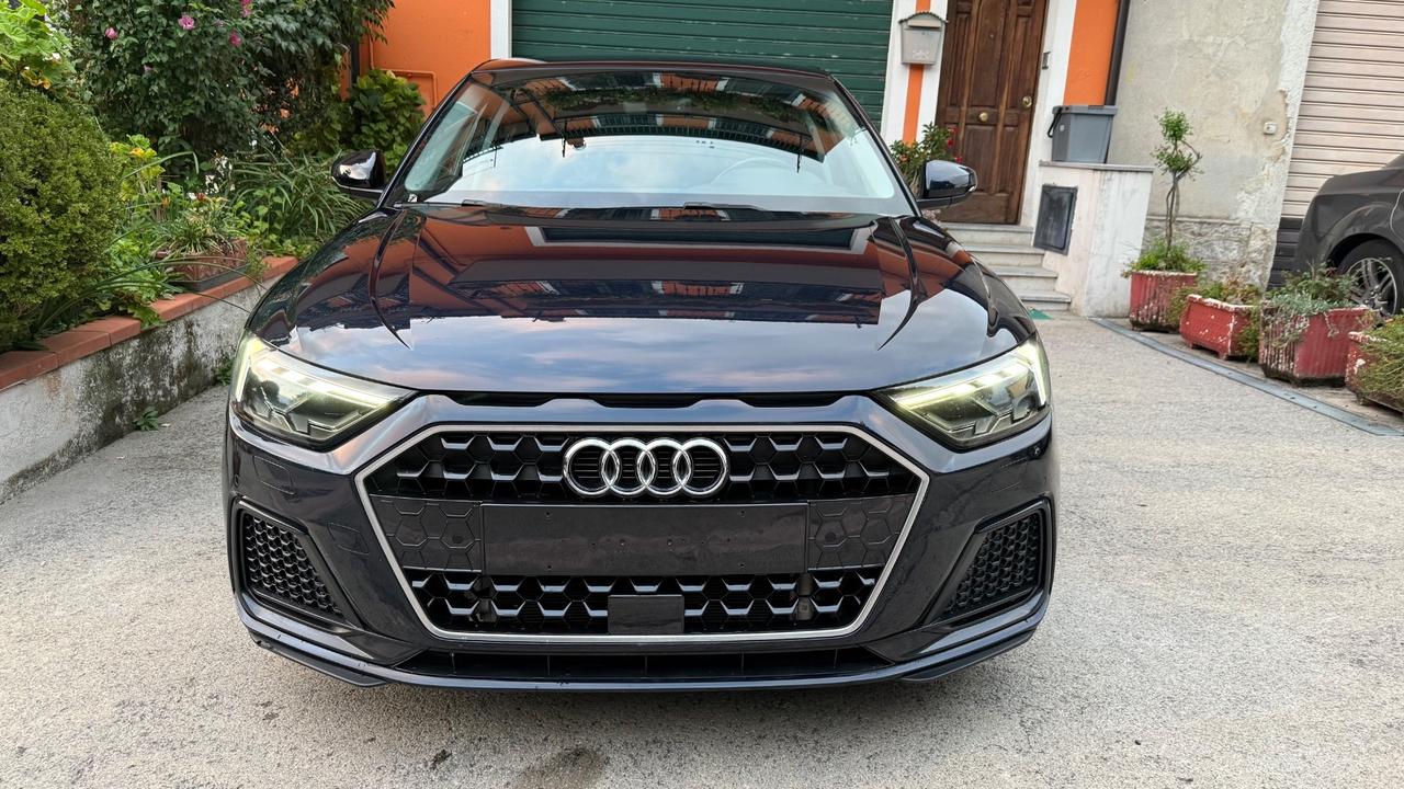 Audi A1 SPB 35 TFSI S tronic Admired FULL