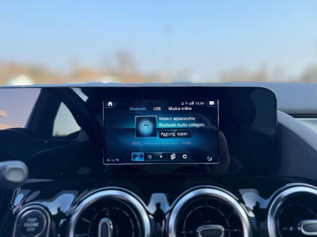 MERCEDES-BENZ B 180 d AUTOM SPORT PLUS *SERVICE MERCEDES*