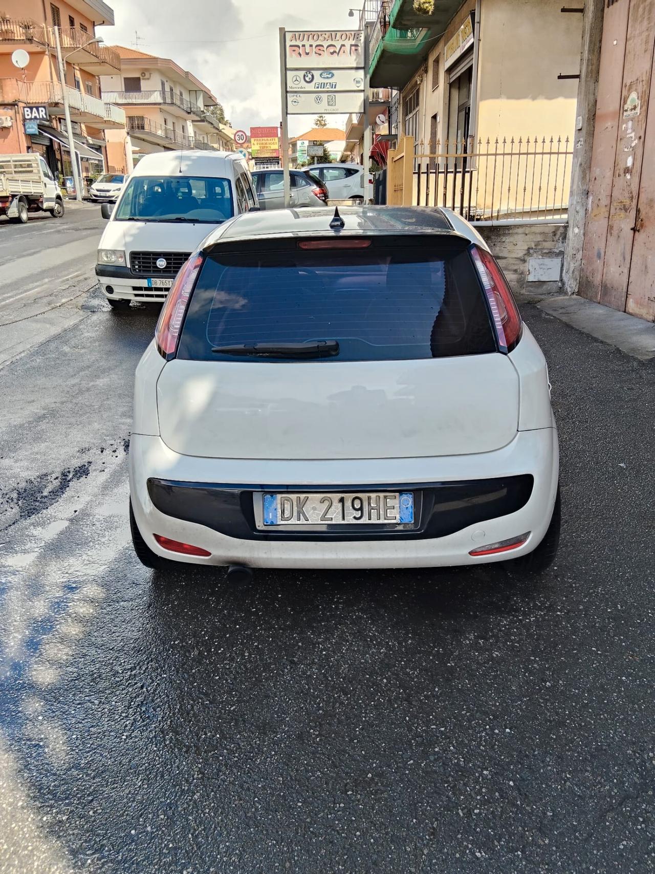 Fiat Grande Punto 1.3 MJT 75 CV 5 porte Dynamic