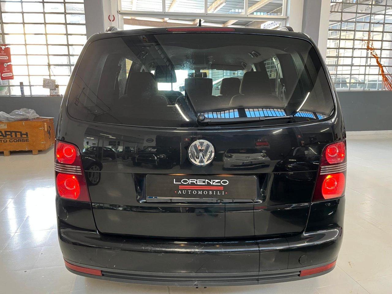 Volkswagen Touran 2.0 tdi Highline