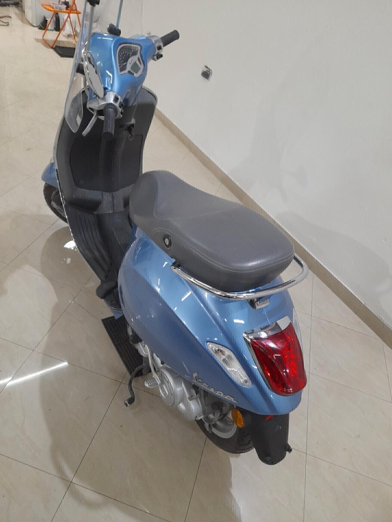 VESPA 50cc PRIMAVERA GARANTITA