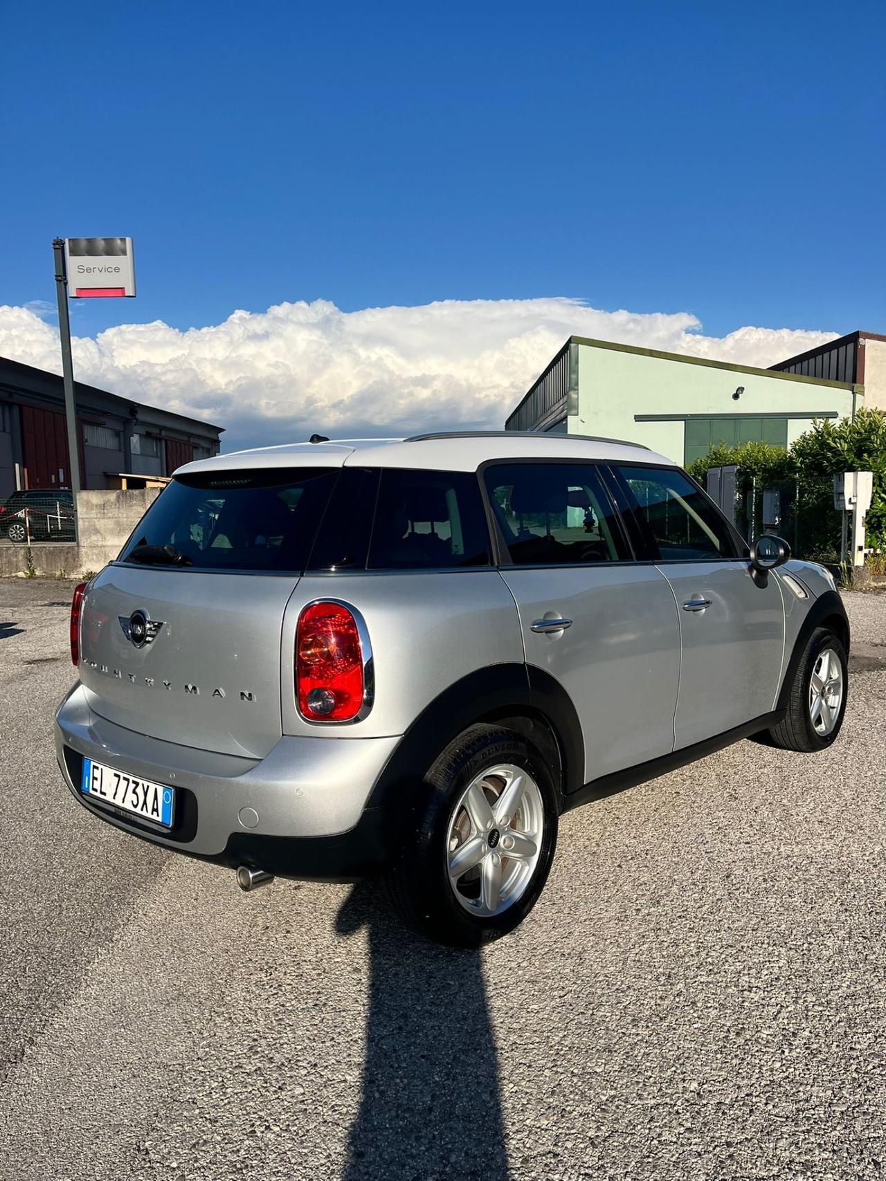 Mini Cooper Countryman Neopatentati