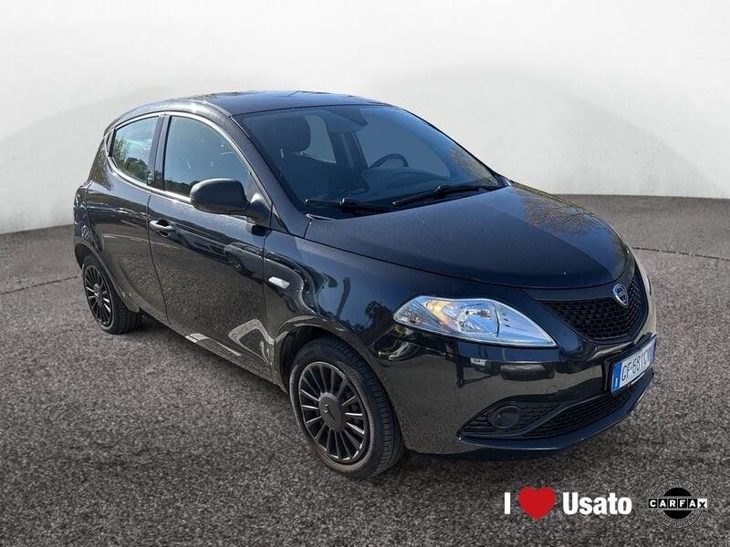 Lancia Ypsilon III 2015 1.0 hybrid Silver s&s 70cv