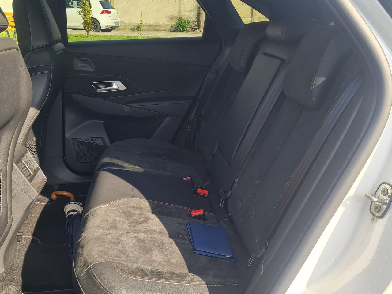 Citroen DS 7 Crossback 2.0 Blue HDI 180 B #6851