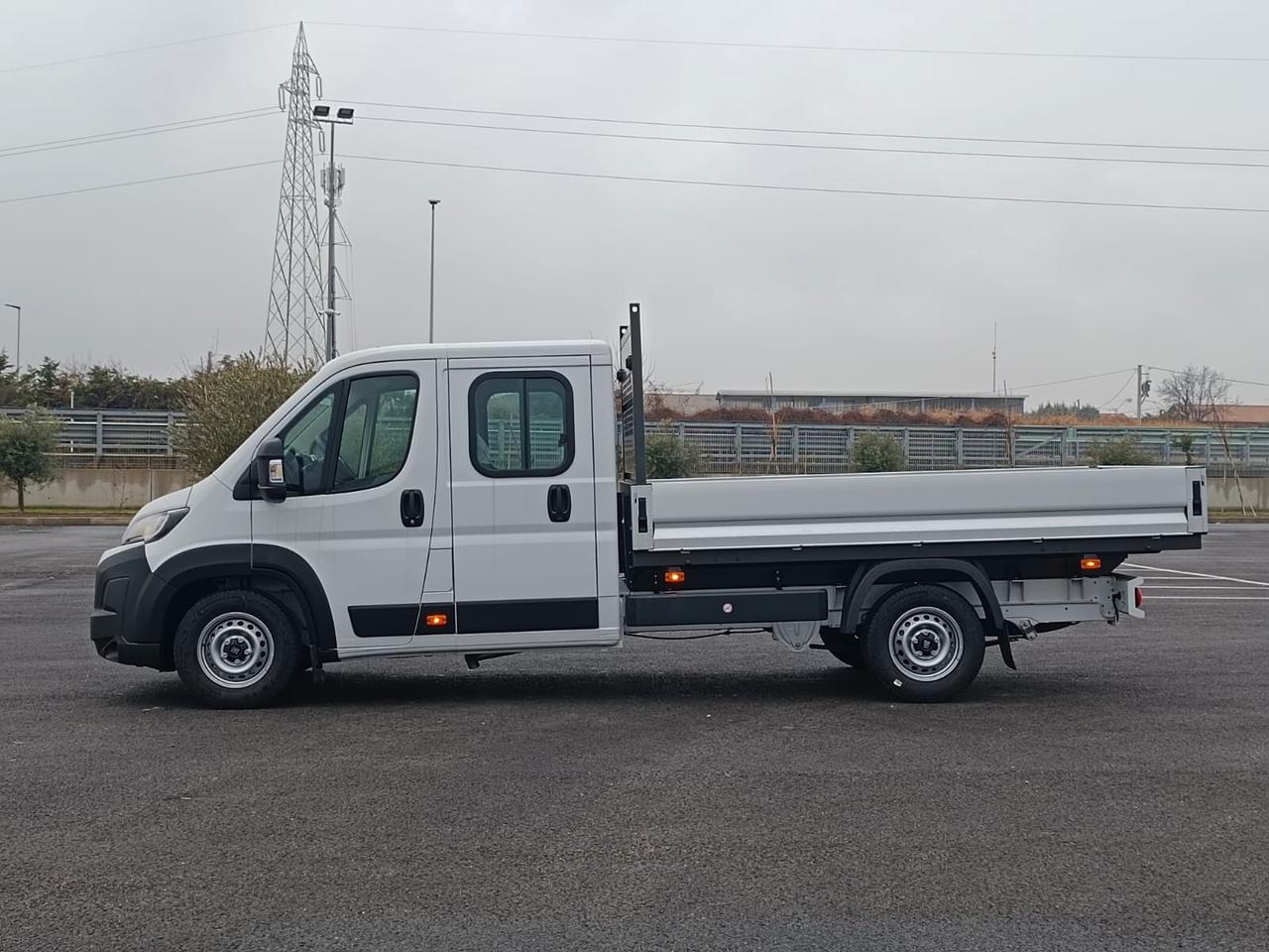 FIAT DUCATO doppia cabina 7 Posti Cassone fisso da 3338