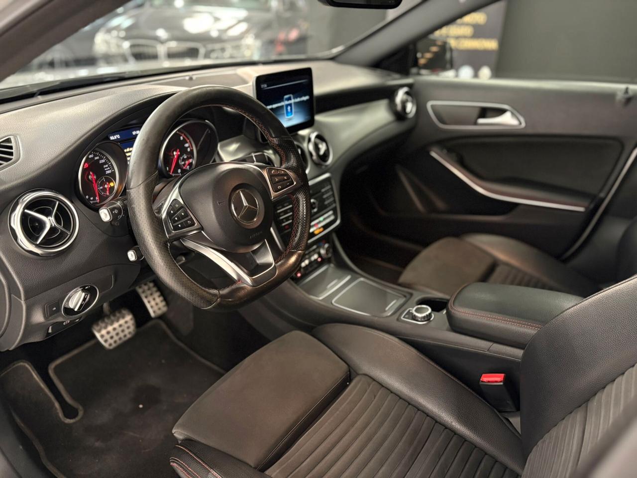 Mercedes-benz GLA 220 d Automatic 4Matic AMG Premium Restyling