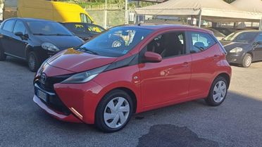 TOYOTA Aygo 1.0 VVT-i 69 CV 5 porte x-play