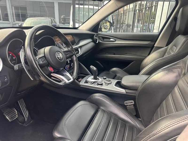 Alfa Romeo Stelvio Stelvio 2.2 t Veloce Q4 210cv auto