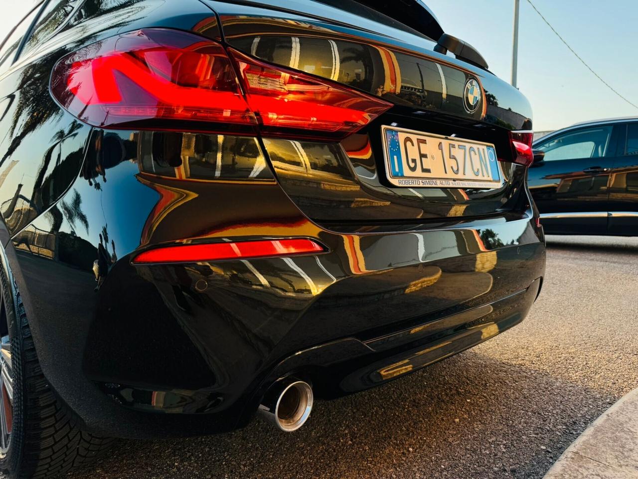 Bmw 116d 5p Sport Line Led/Navi