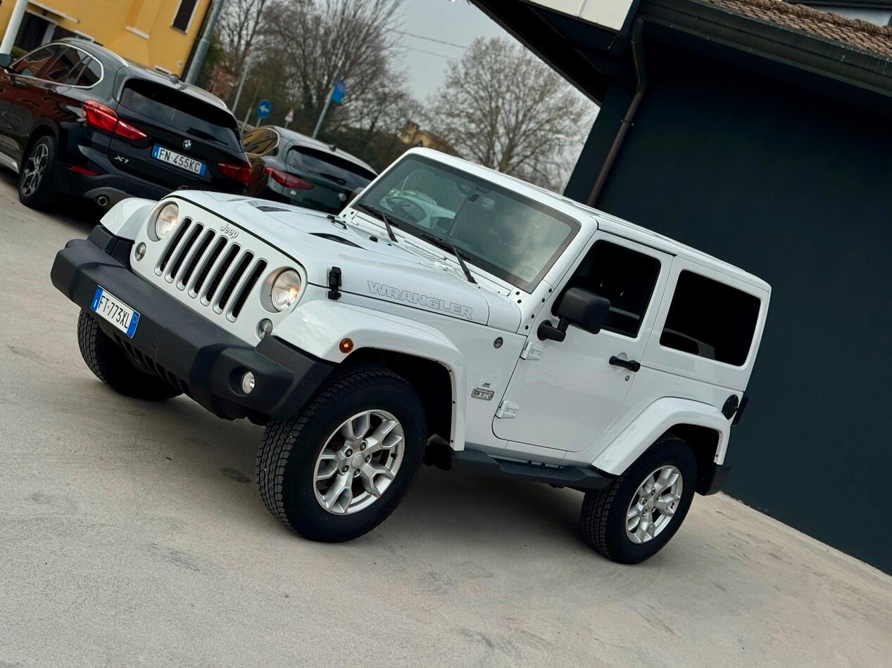 Jeep Wrangler Wrangler 2.8 crd Sahara auto