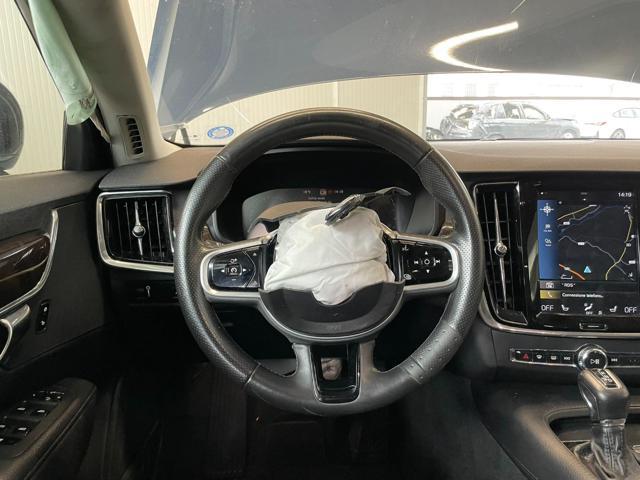 VOLVO V90 D5 AWD GEARTRONIC MOMENTUM