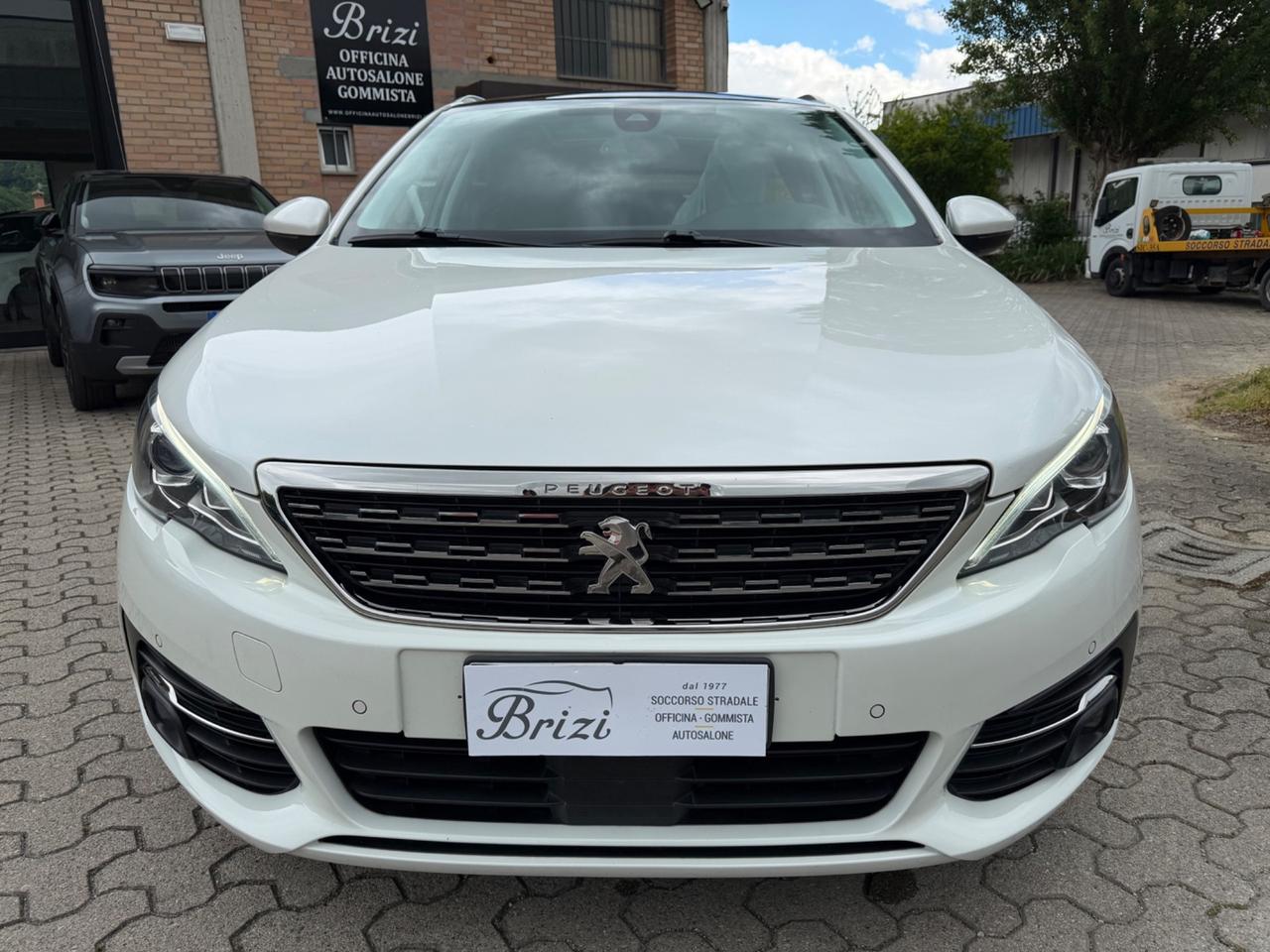 Peugeot 308 BlueHDi 130 S&S SW Allure