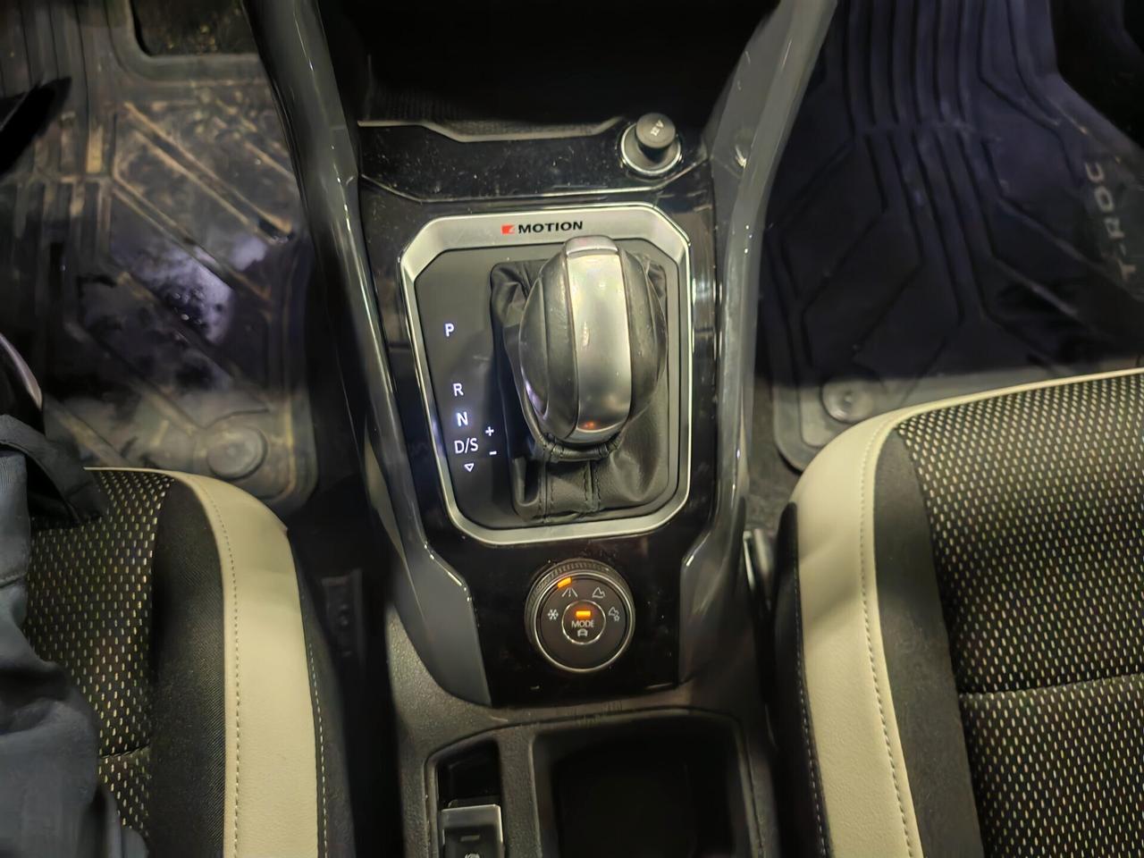 Volkswagen T-Roc 2.0 TDI 4MOTION incidentata