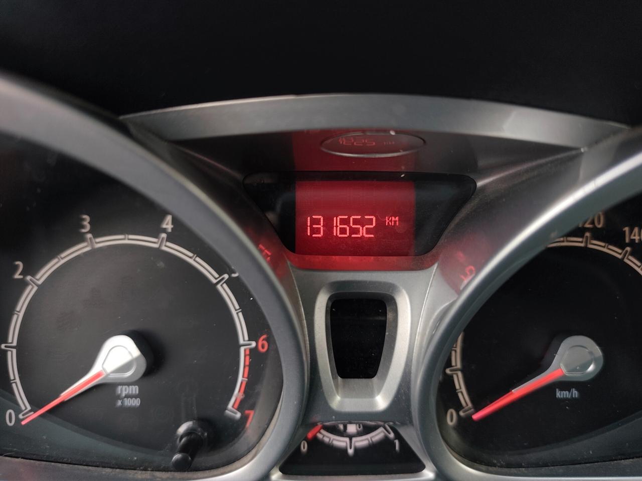 Ford Fiesta AUTOMATICA 1.4 BENZINA Titanium