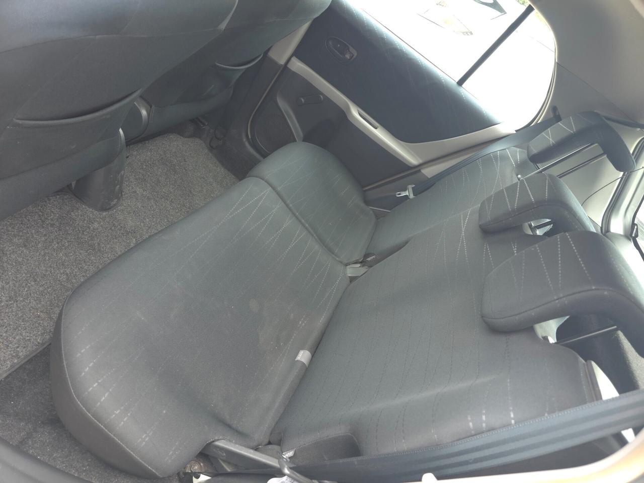 Toyota Yaris 1.3 5 porte Navi