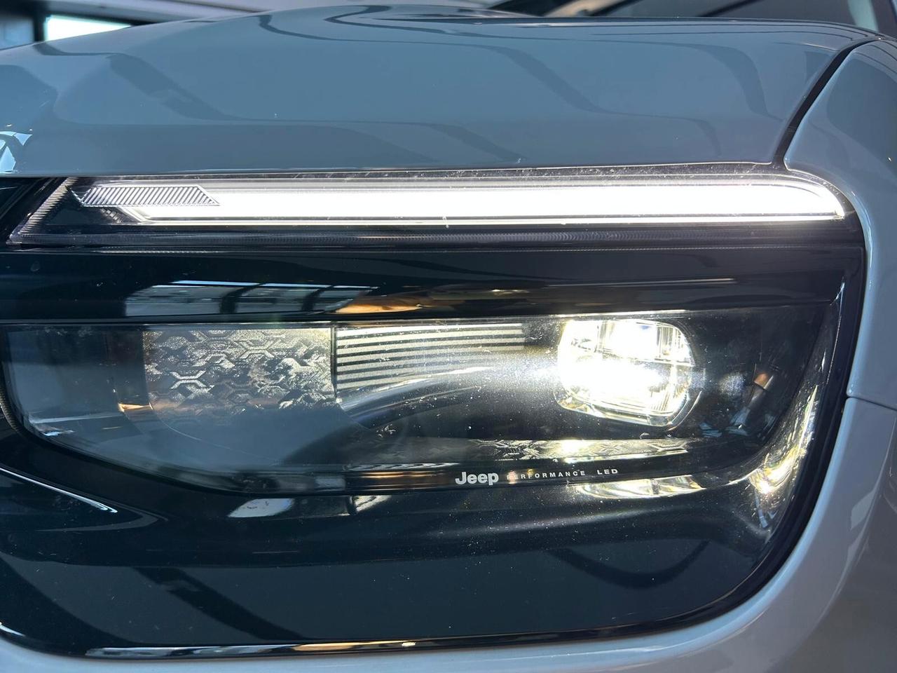 Jeep Avenger 1.2 Turbo 100 CV Summit