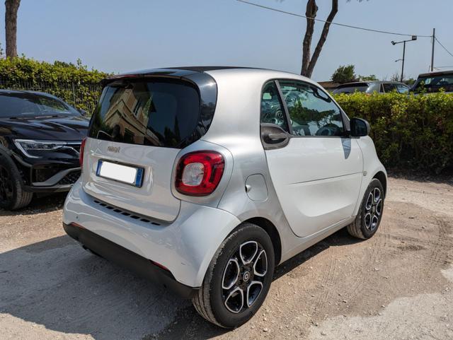 SMART ForTwo TWINAMIC YOUNGSTER 1.0cc 71cv TELECAMERA