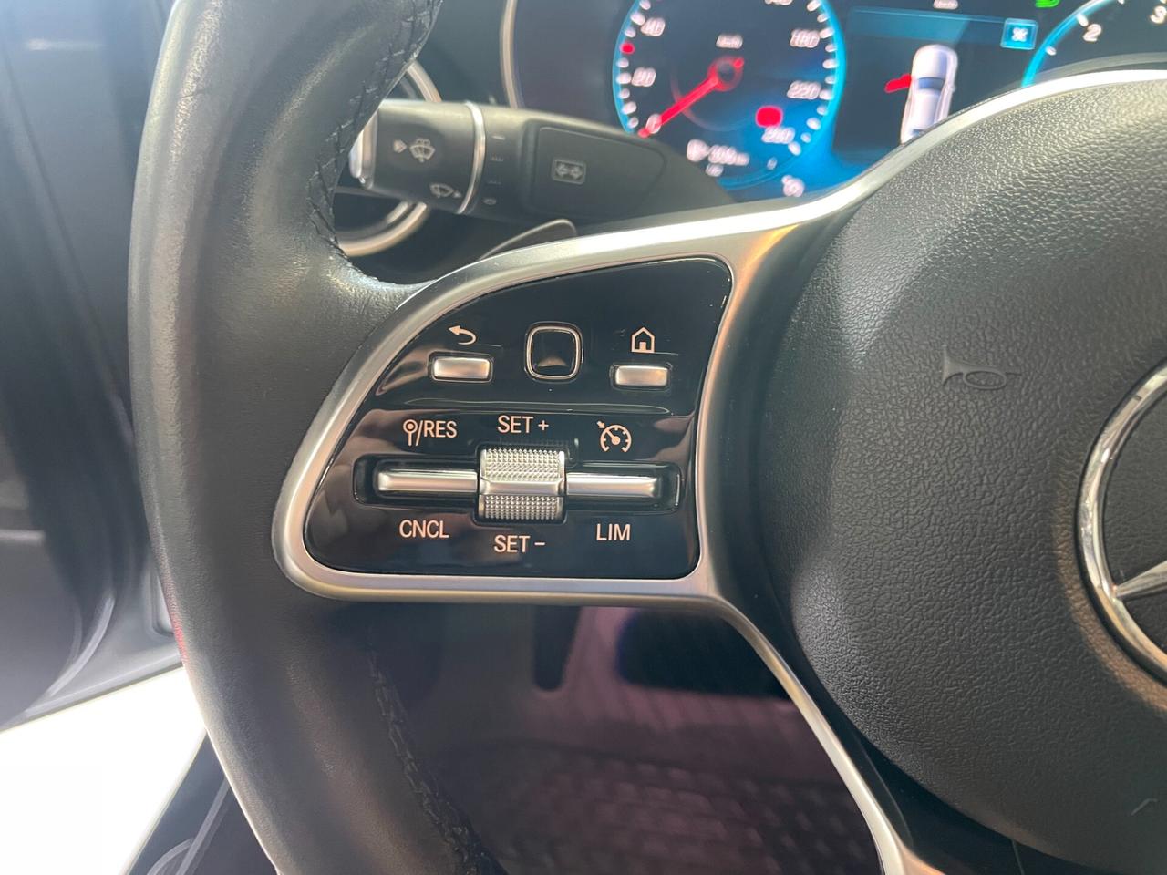 Mercedes-benz C 220 d Auto Premium