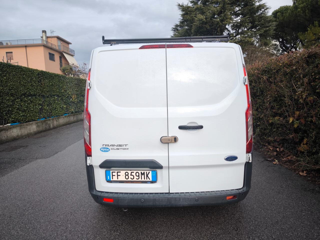 FORD CUSTOM 2,2 TDCI-2016- OK NEOPATENTATI