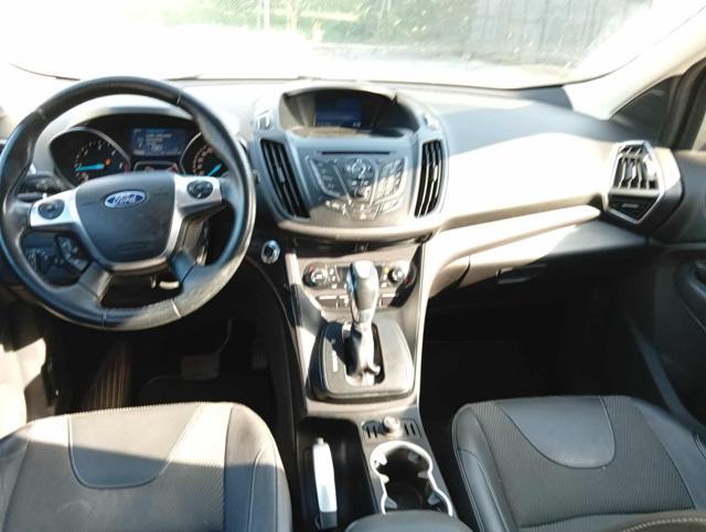 FORD Kuga 2.0 TDCI 150 CV S&S 4WD Powershift Titanium