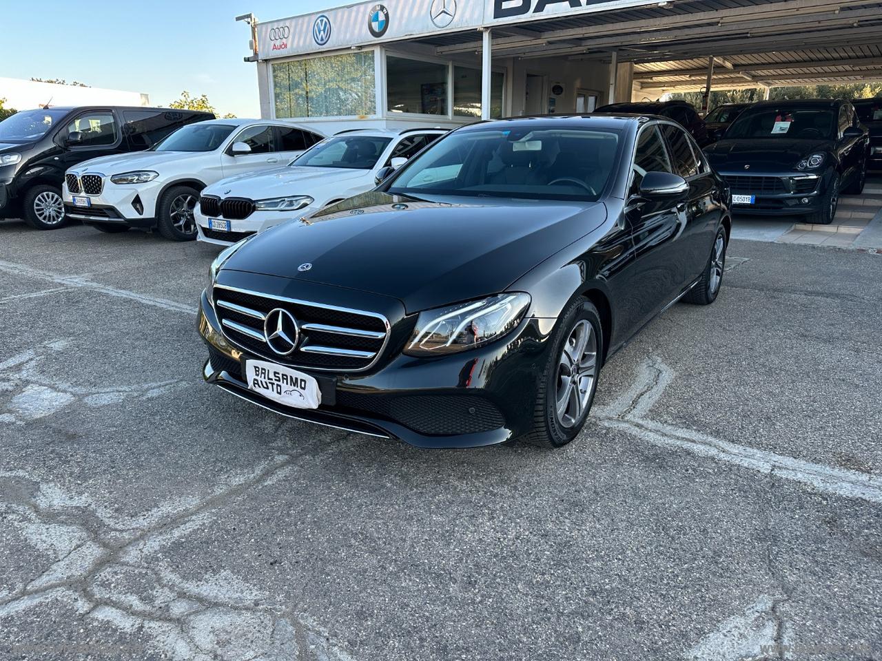 MERCEDES-BENZ E 220 d Premium