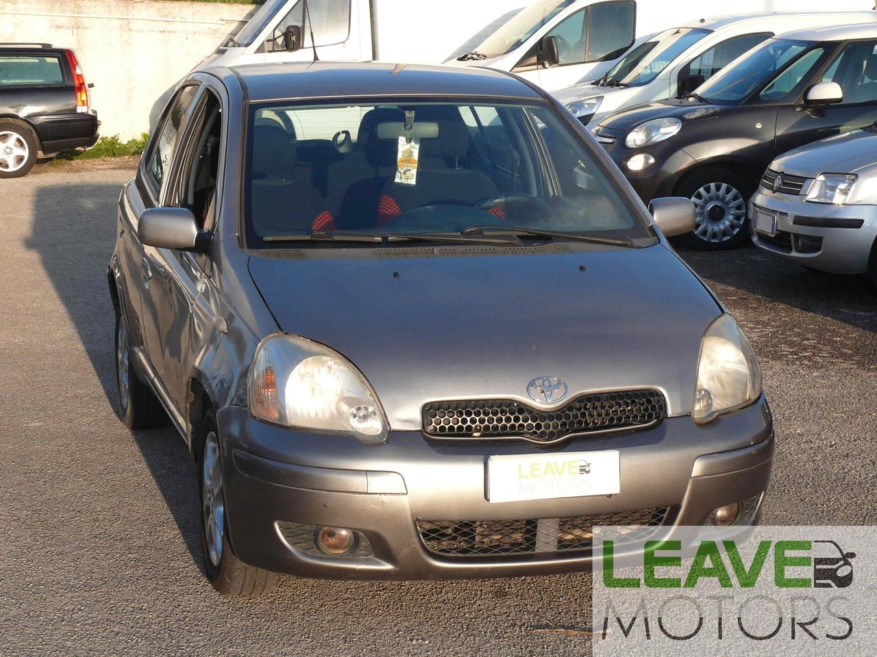 Toyota Yaris 1.3i 16V cat 5 porte Sol (M1437)