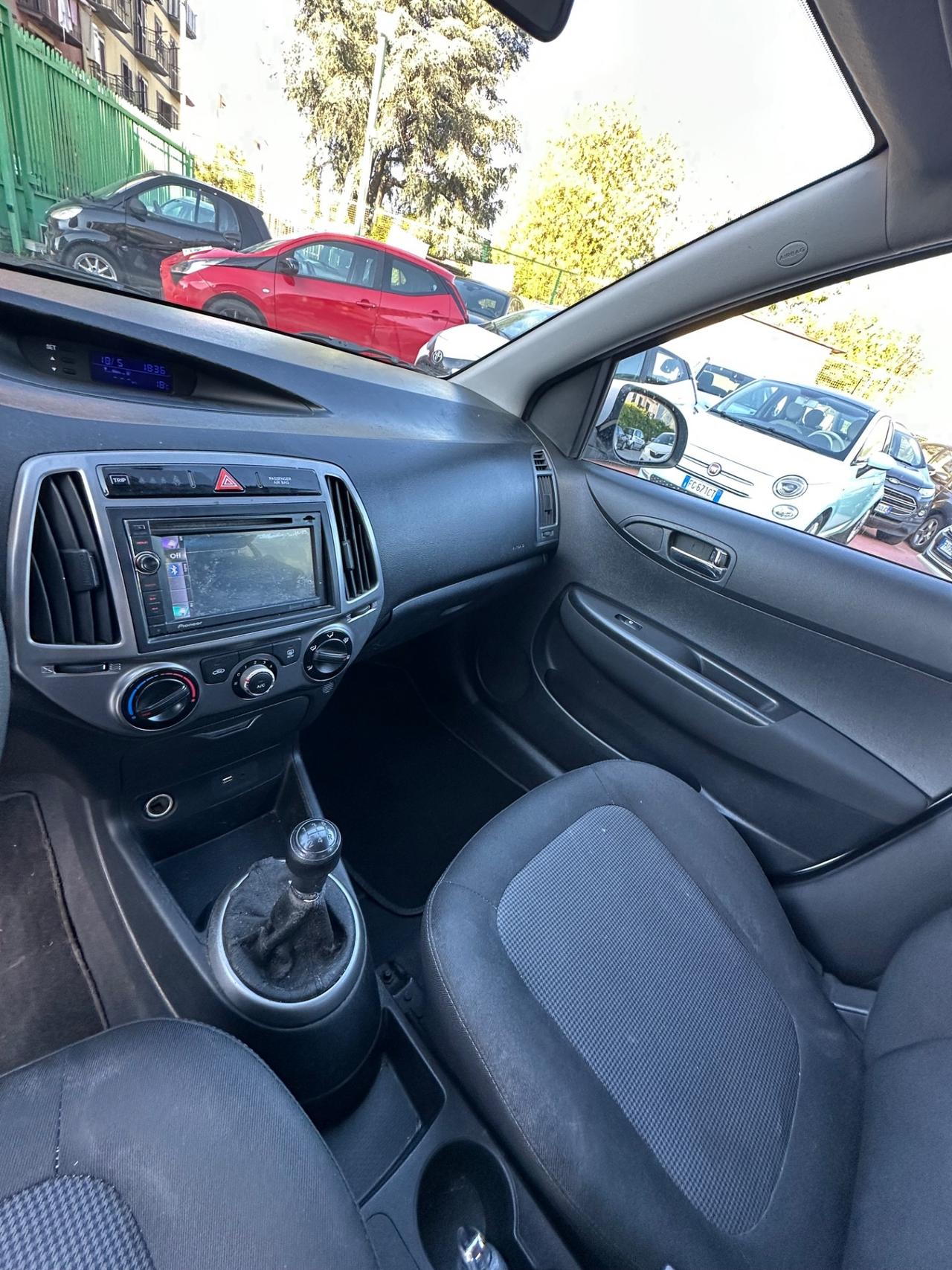 Hyundai i20 1.2 5p. Classic