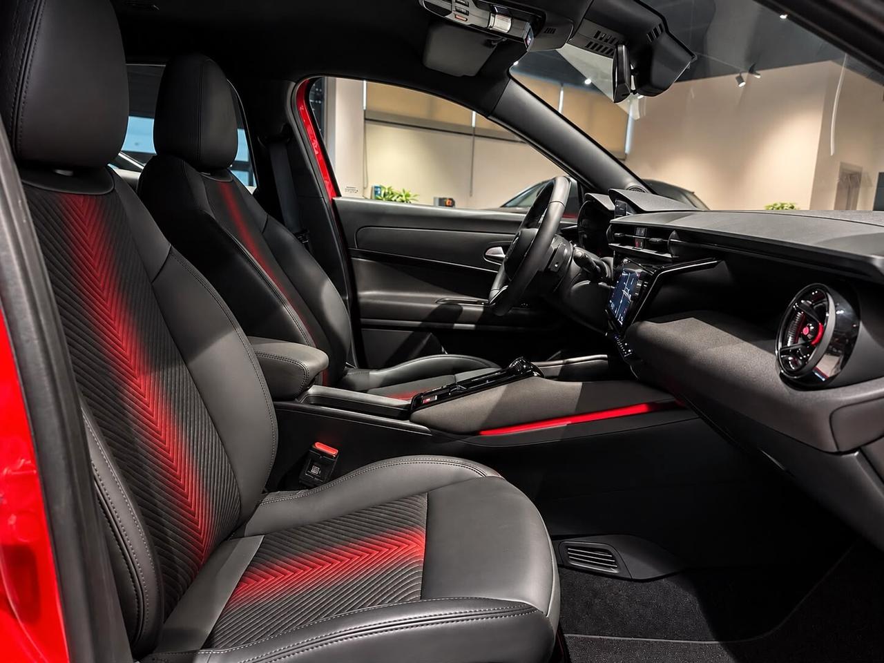 Alfa Romeo Junior 1.2 145 CV Hybrid eDCT6 Speciale