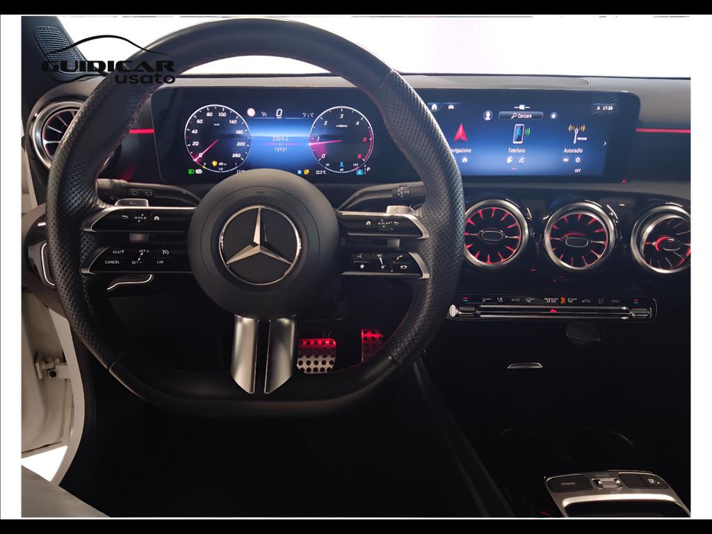 Mercedes-Benz Classe A - W177 2023 - A 180 d AMG Line Advanced Plus auto