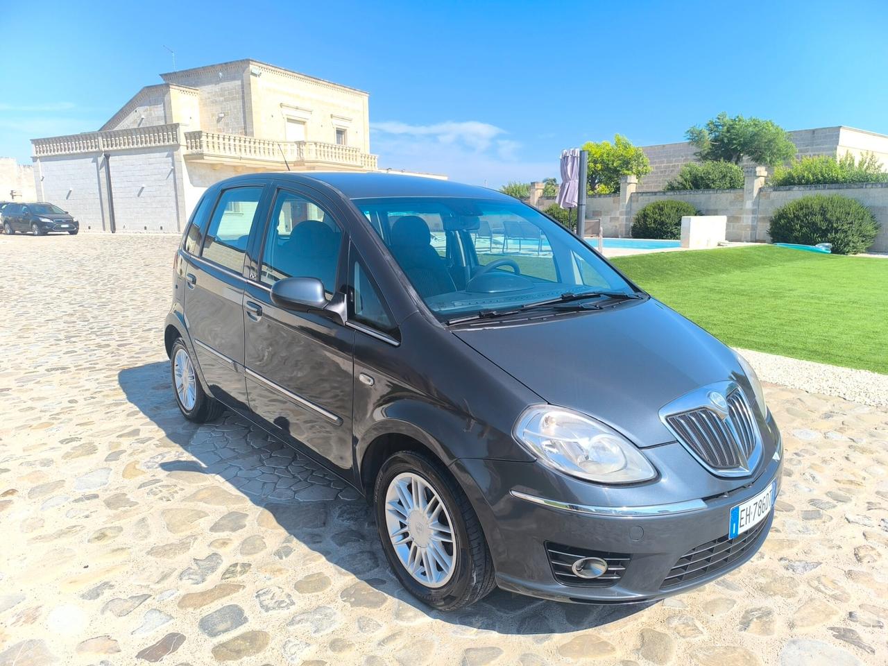 Lancia MUSA 1.3 Mjt 95 CV Gold perfetta full optional