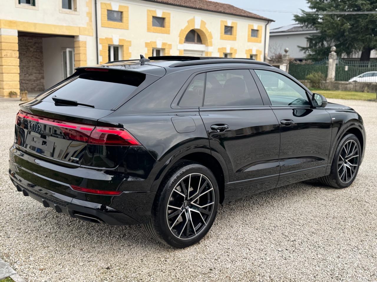 Audi Q8 SUV 50 TDI quattro tiptronic S line edition Garanzia 2029