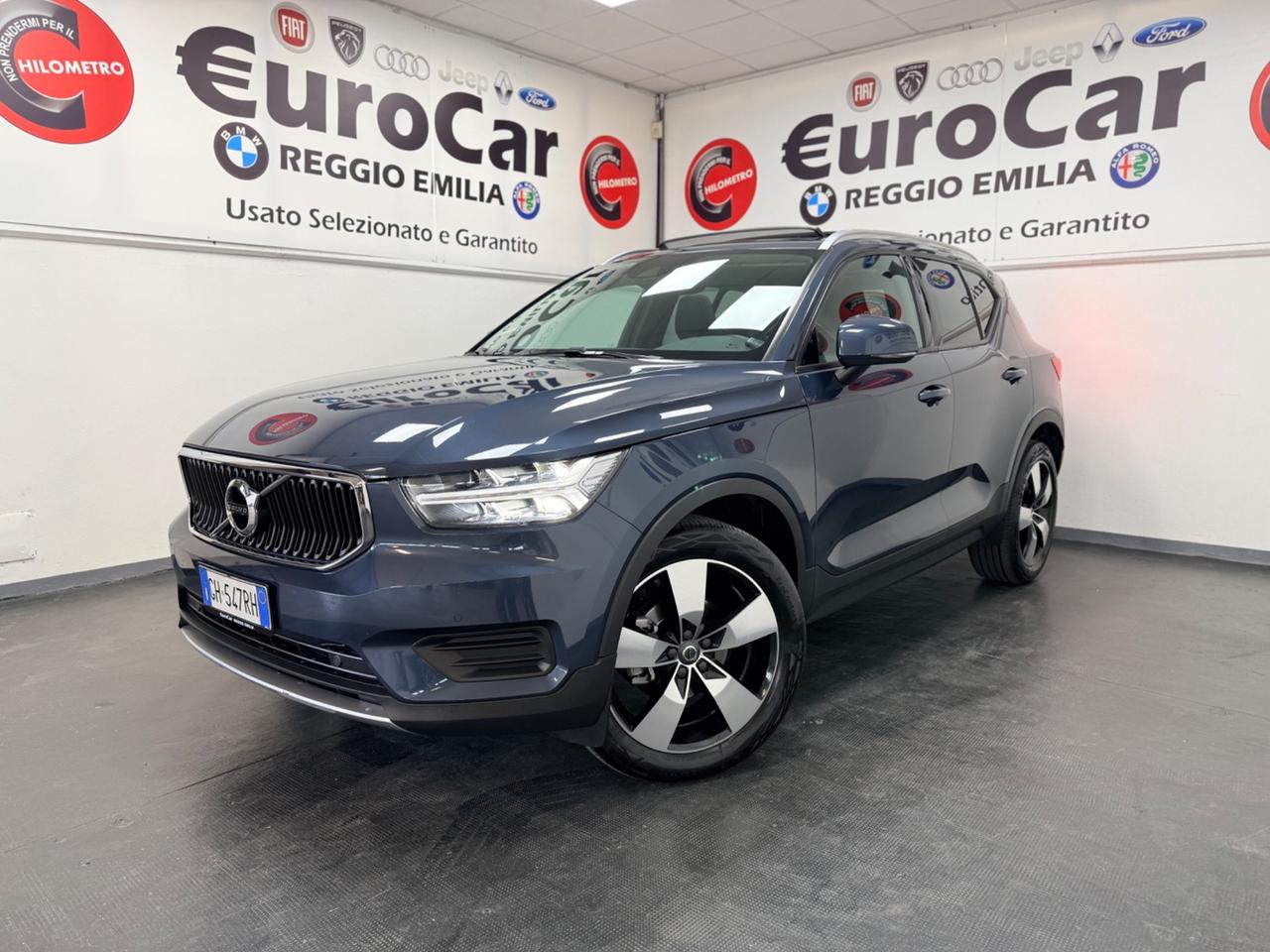 Volvo XC40 1.5 T2 aut 129cv Neopatentati Momentum 05/2022