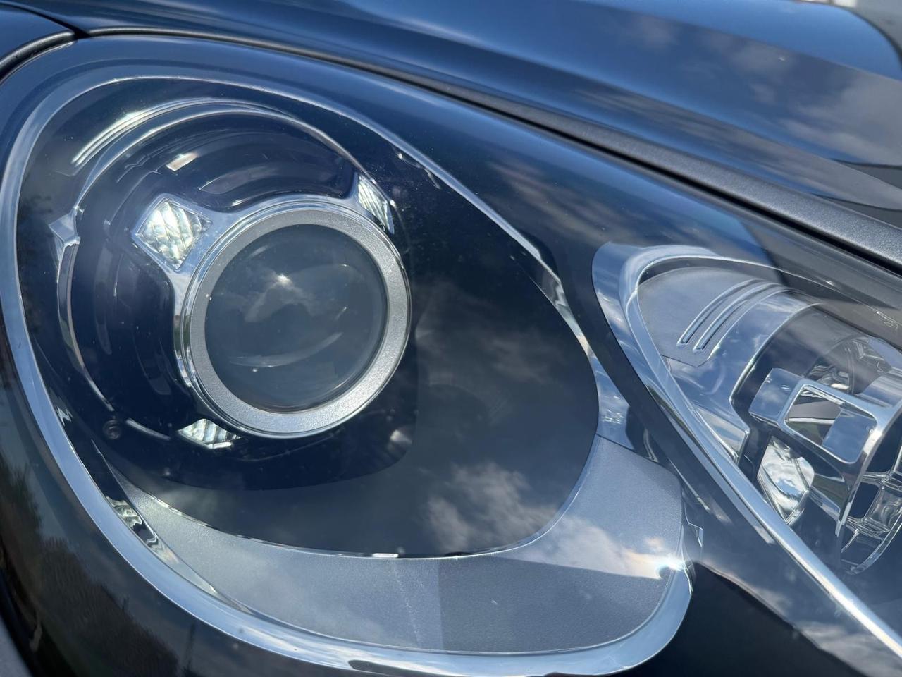 Porsche Cayenne Restilyng Tetto Fari Led