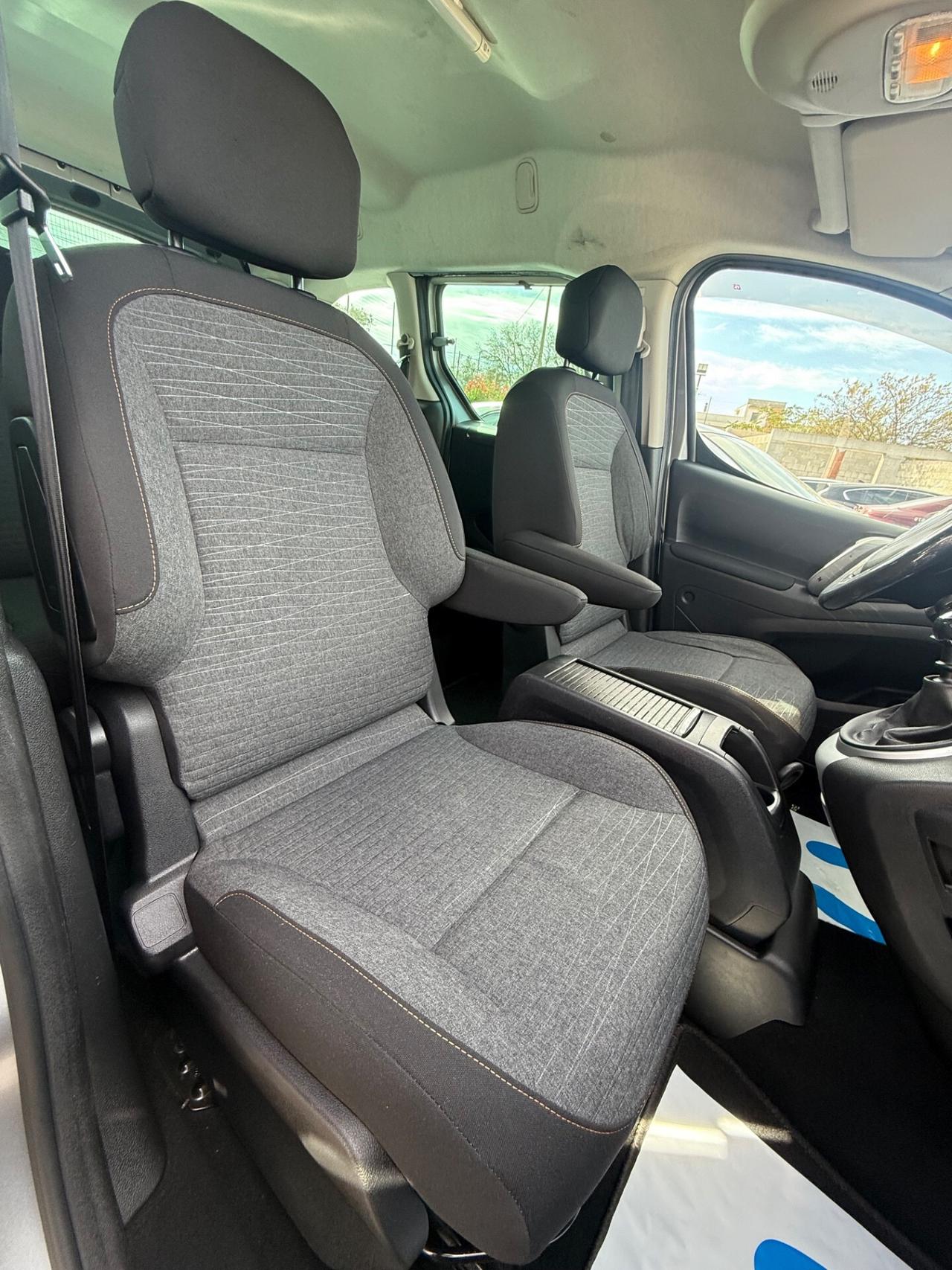 Citroen Berlingo Multispace BlueHDi 1.6 120cv,Apple CarPlay,retrocamera,ecc.