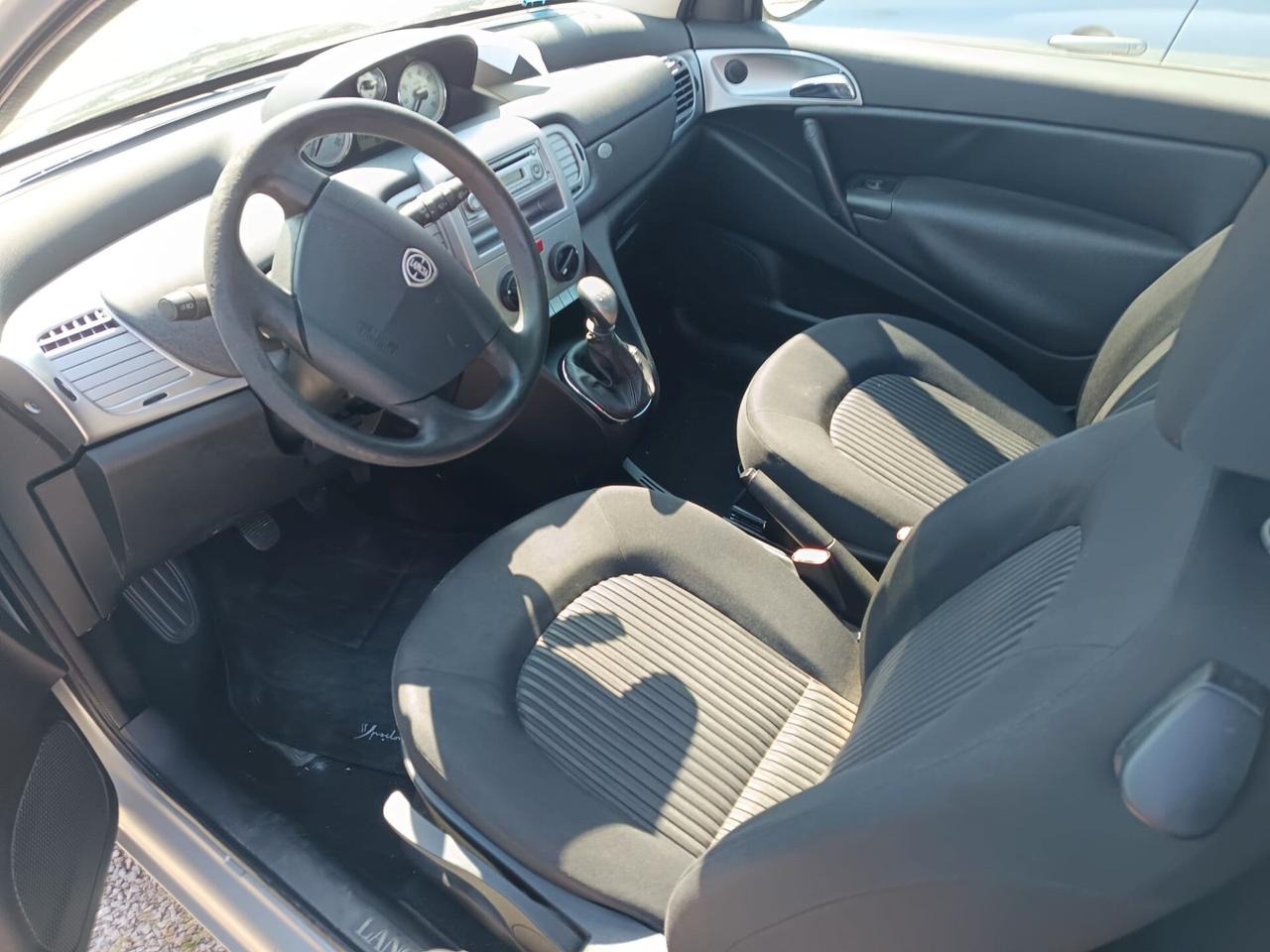 Lancia Ypsilon 1.4 Elle Ecochic GPL Tua a 90€ al Mese