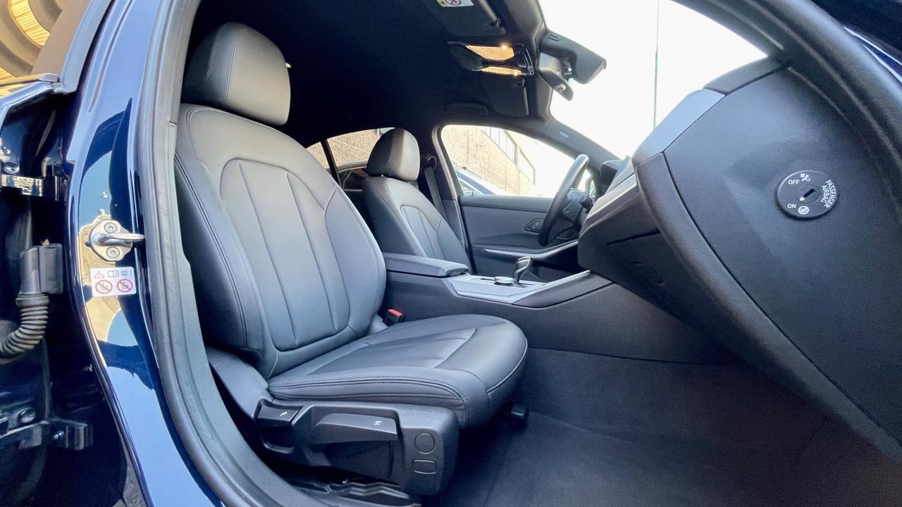 BMW 320D 2.0 48V BUSINESS ADVANTAGE X-DRIVE 190CV - FULL LED, PELLE, VIRTUAL COCKPIT, TELECAMERE 360