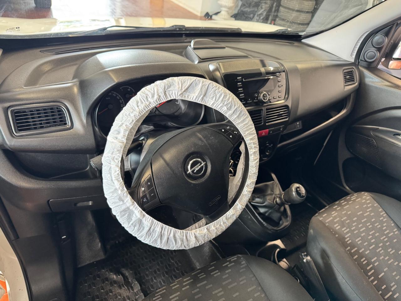 Opel combo 1.4 turbo 120cv metano frigorifero e6b
