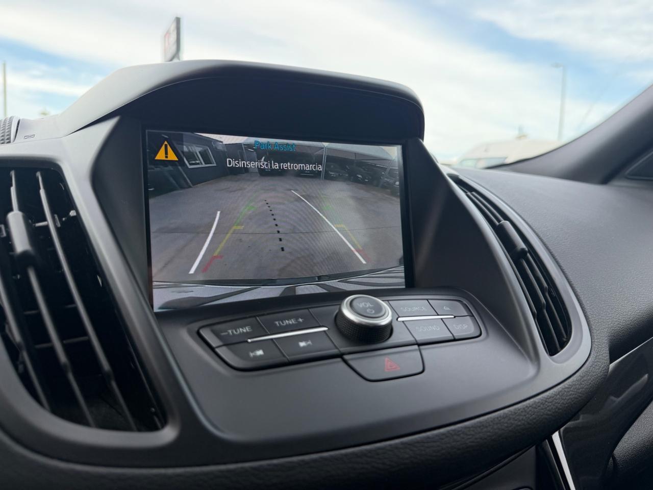 Ford Kuga 2.0 TDCI 150 CV S&S AWD Powershift ST-Line