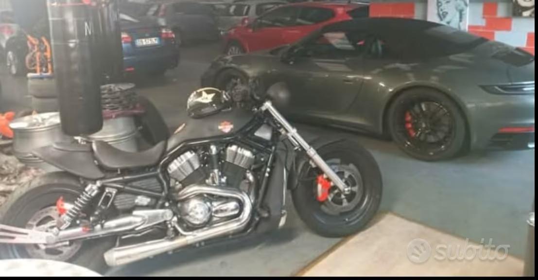 Harley Davidson V- ROD km 15000