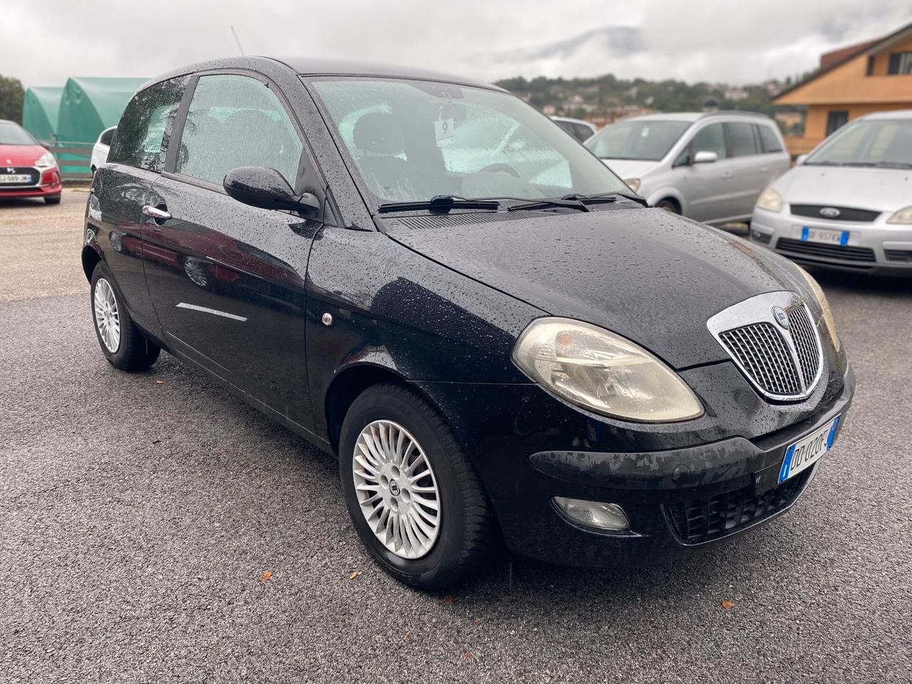 Lancia Ypsilon 1.2 Argento
