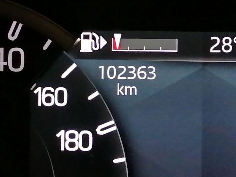 Land Rover Defender 110 3.0d i6 mhev SE awd 200cv auto