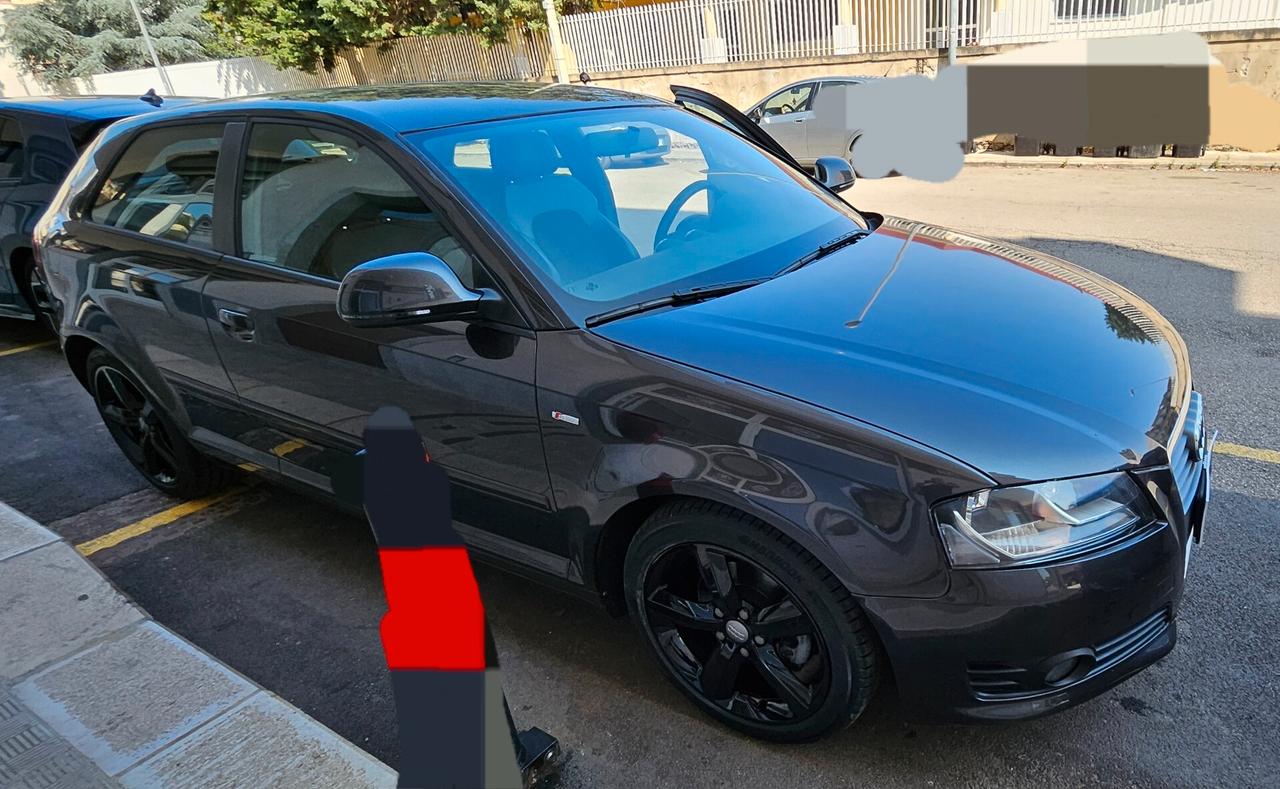 Audi A3 SPB 1.6 TDI 105 CV CR Attraction 160000km