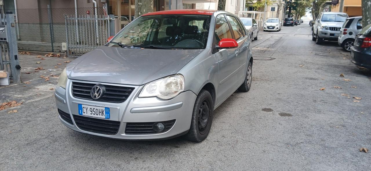 Volkswagen Polo 1.2/70CV 12V 5p. Trendline