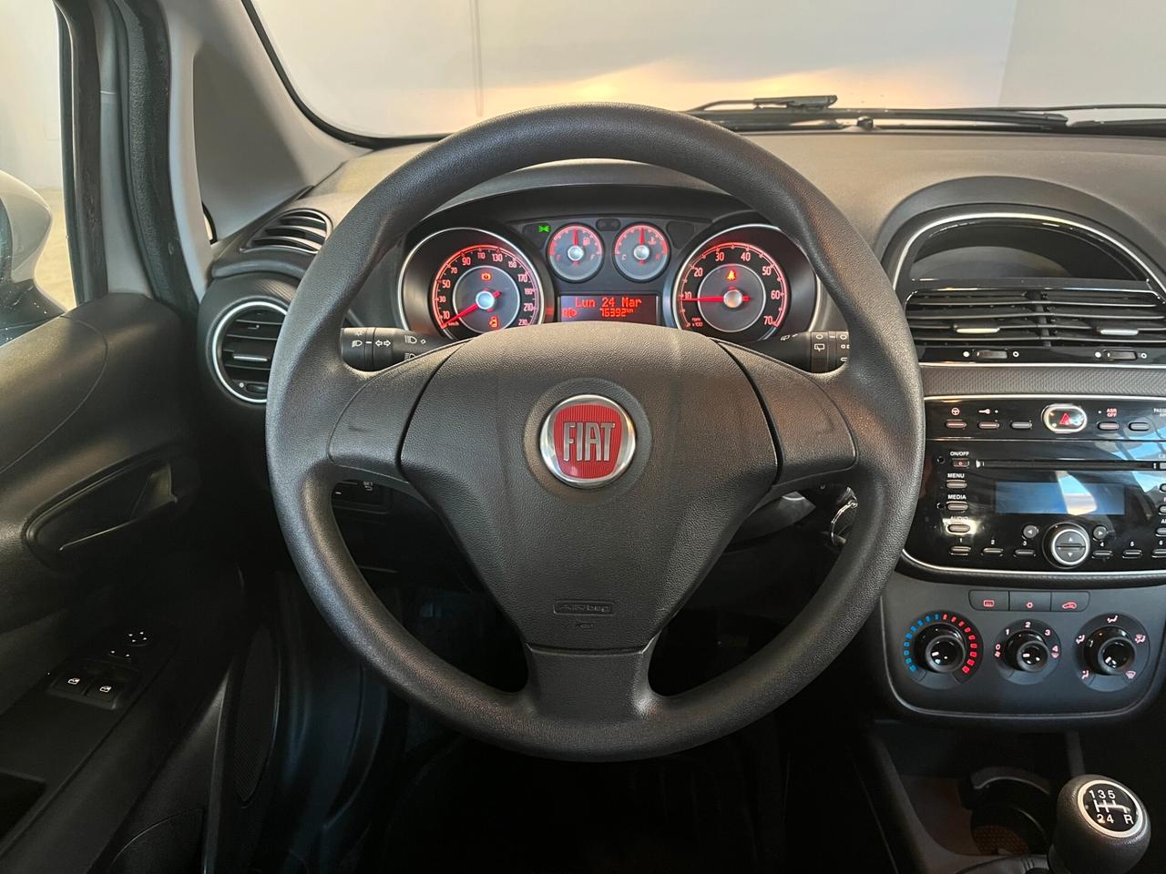 Fiat Punto 1.2cc 69cv EURO6B - OK NEOPAT. 1 PROPRIETARIA