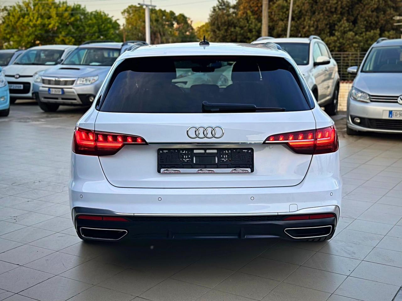 Audi A4 Avant 40 TDI quattro S tronic Business