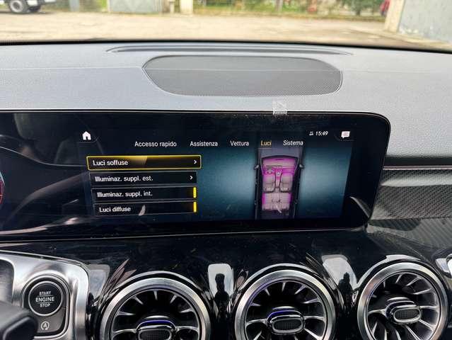 Mercedes-Benz GLB 200 d Premium auto Pack Luci - Garanzia Merc. 4 Anni
