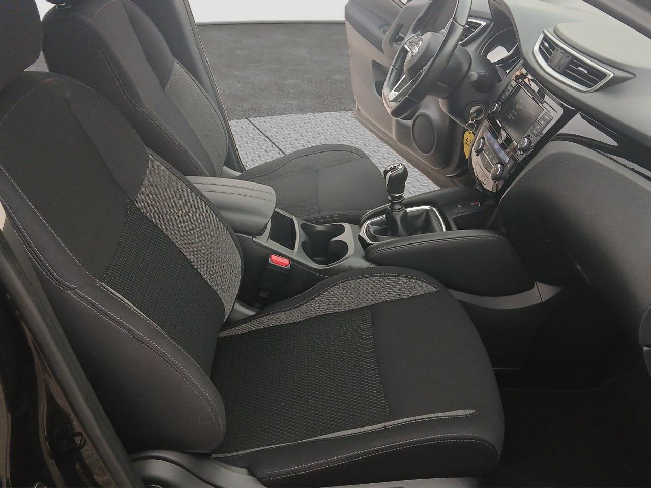 Nissan Qashqai 1.3 dig-t Business 140cv