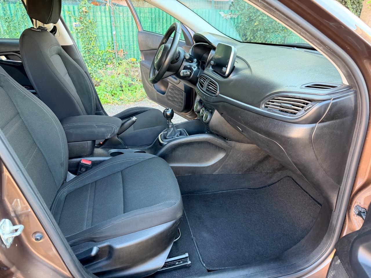 Fiat Tipo 1.6 Mjt S&S 5p Lounge Euro 6